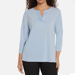 Banana Republic Ladies'  V-Neck 3/4 Sleeve Top Blouse, Blue